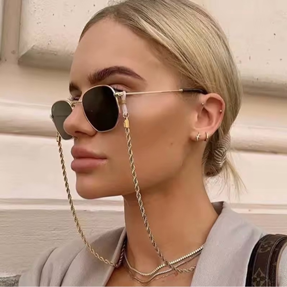 Sunglasses holder chain eyeglasses strap chain